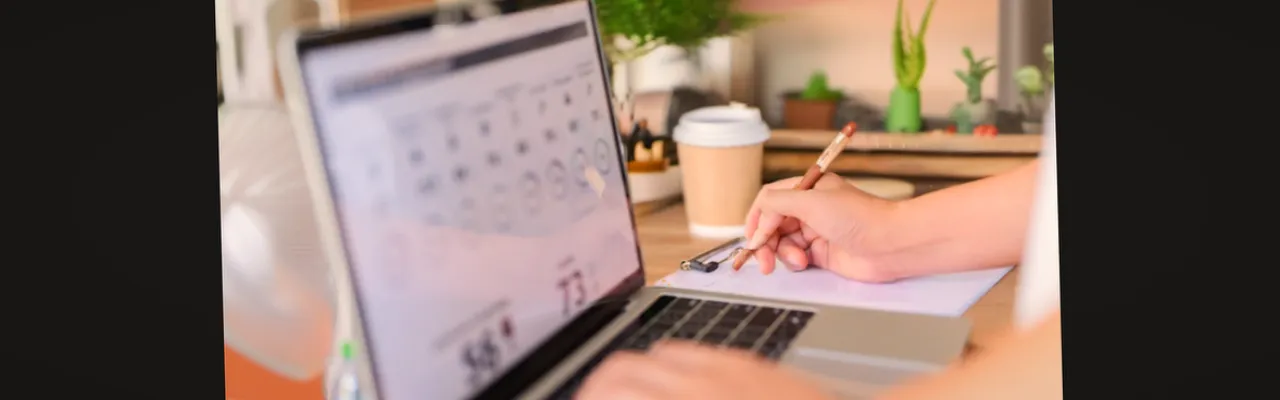 7 Trucuri pentru Work From Home: Transformă Casa în Oficiu