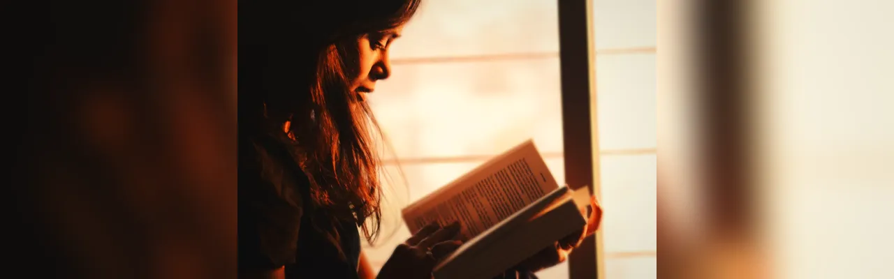 Cărți ale lui Sally Rooney retrase din cauza sprijinului pentru Palestine Action
